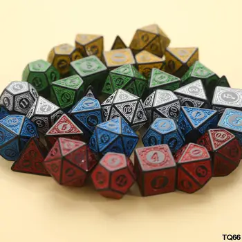 Uus 7tk/set dices Polyhedral 7-Die Nikerdatud Muster Dice Komplekt D4 D6 D8 D10 D% D12 D20 jaoks RPG DND